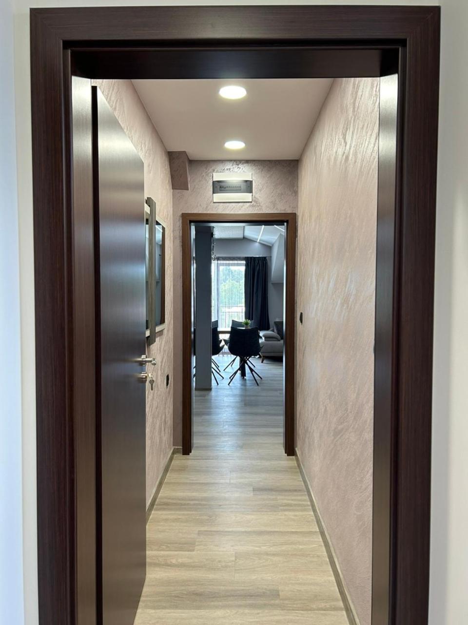 Guest House Sg-Brothers 오브조르 외부 사진